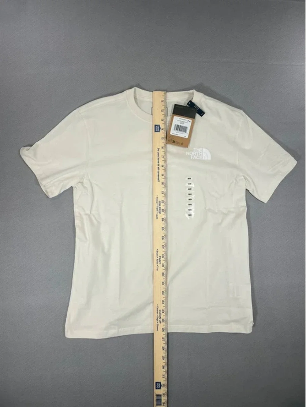 Northface Cream T-shirt, size M - Picture 3 of 5
